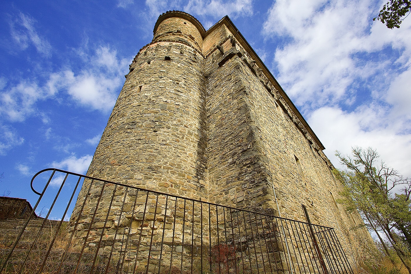 Le origini di Montone (i castelli, la rocca d’Aria)